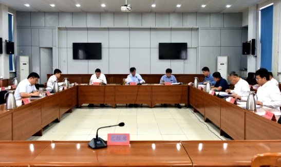 縣委理論學習中心組進行2025年度第六次集體學習